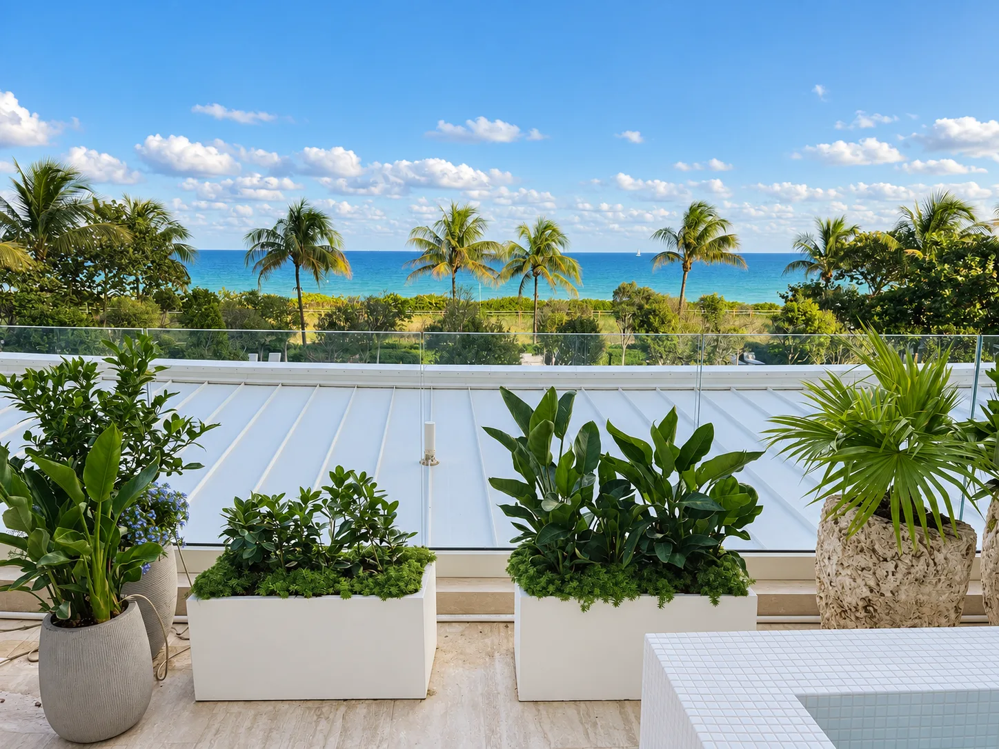 S. Florida High Rise Luxe — photo 2