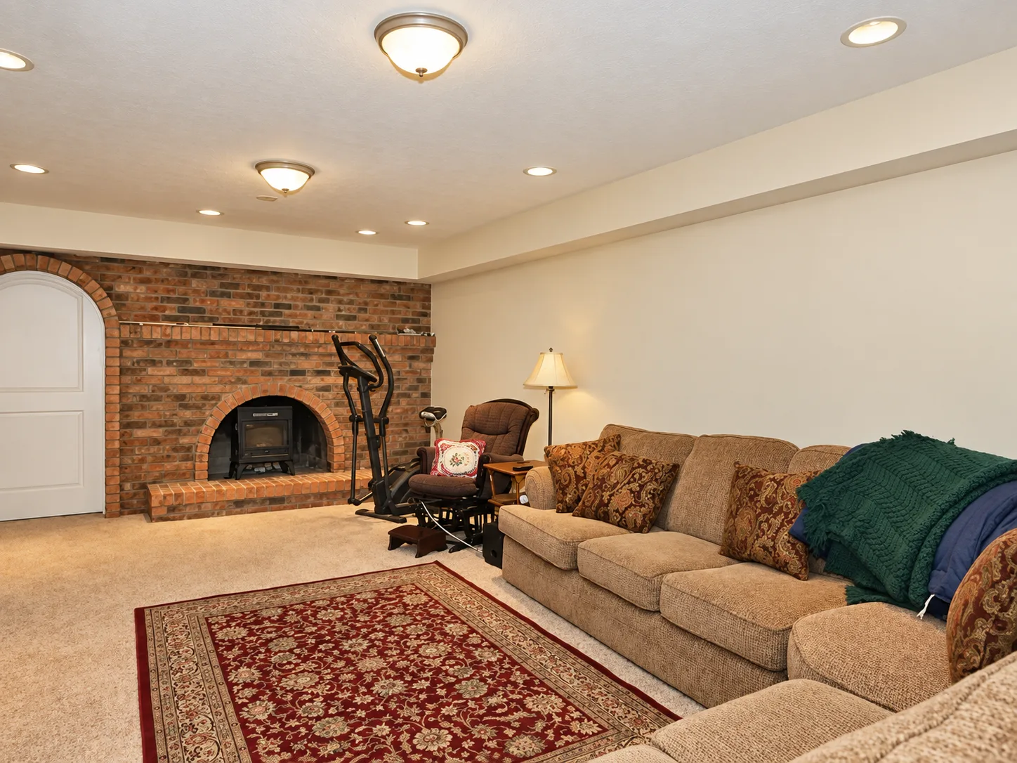 Syracuse House — photo 31